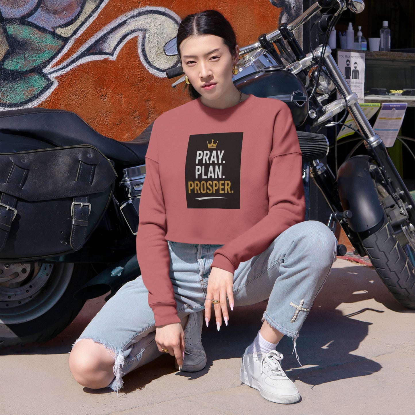 Women's Cropped Sweatshirt